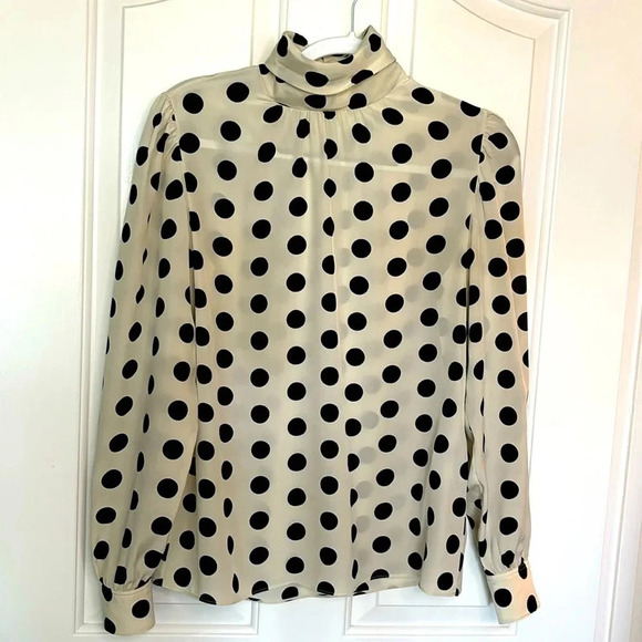 EUC SAINT LAURENT Turtleneck blouse in Craie Noir size 38 100% silk - Picture 1 of 9